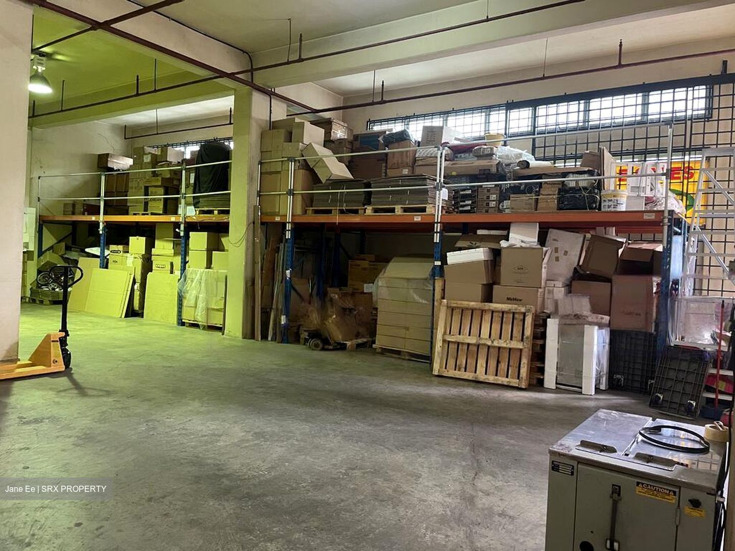 Kewalram Hillview (D23), Warehouse #565829561